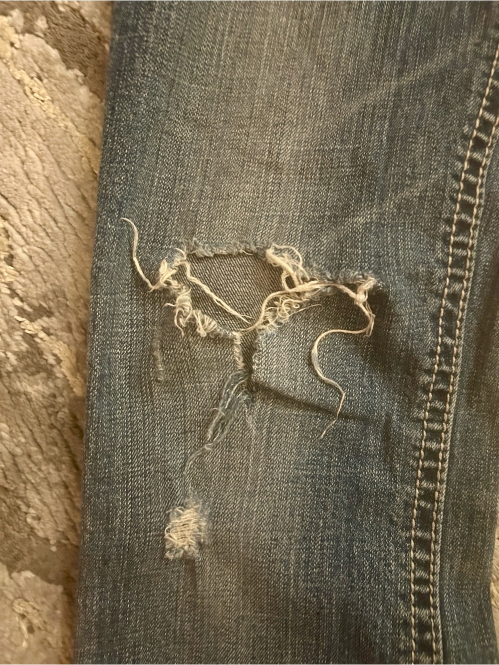 🎉HOST PICK🎉 MEK Denim Women’s New Havana Distressed Slim Boot Cut Jeans - Sz 29 - Picture 5 of 5